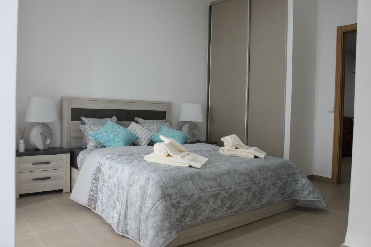 Apart Baia Do Sado I Setubal Exterior photo